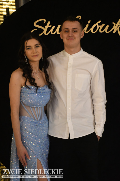 Sto dni do matury. Studniówka wzruszeń w  ,,Budowlance\