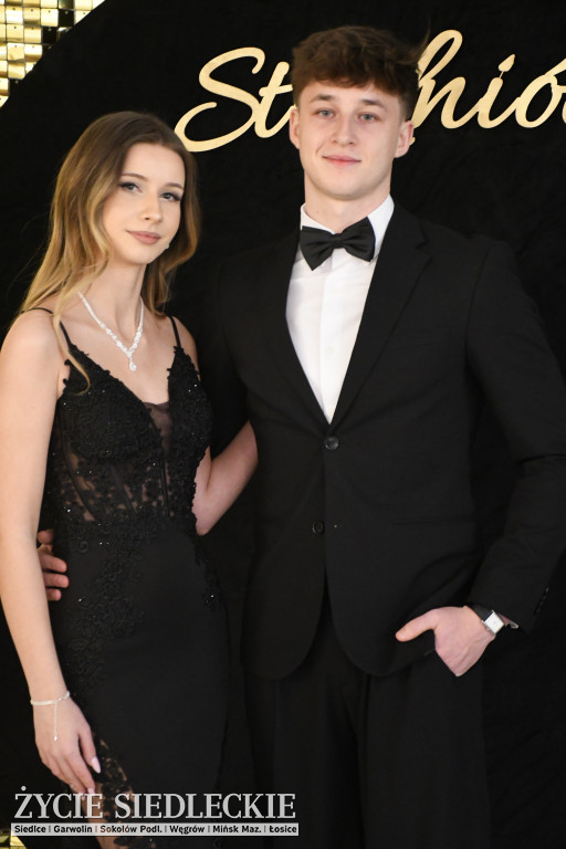 Sto dni do matury. Studniówka wzruszeń w  ,,Budowlance\