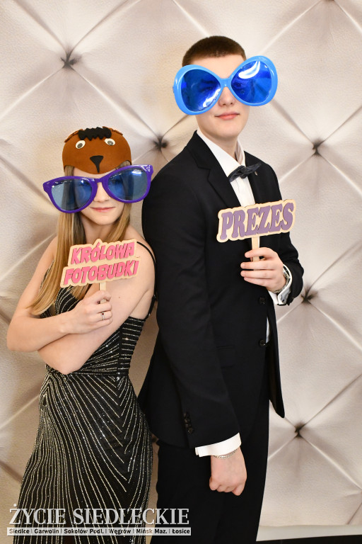 Sto dni do matury. Studniówka wzruszeń w  ,,Budowlance\