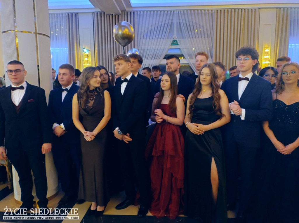 Studniówka w siedleckim \