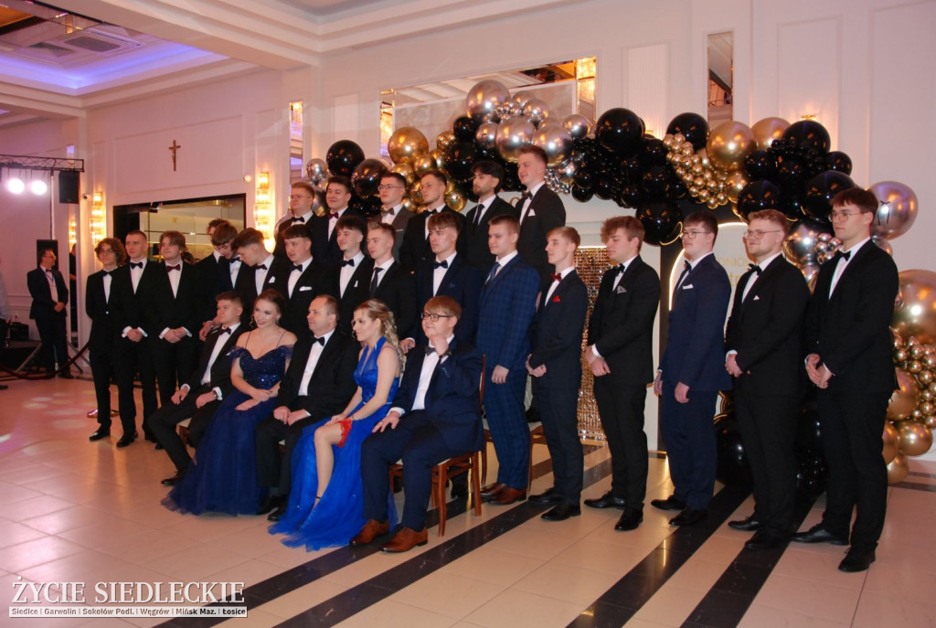 Studniówka w siedleckim \