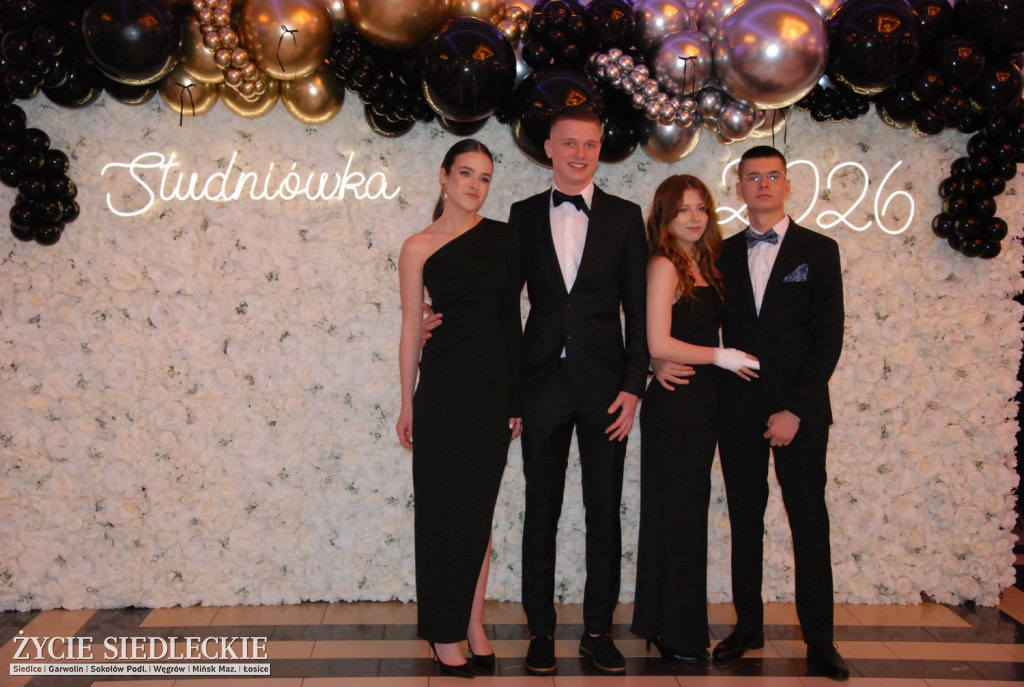 Studniówka w siedleckim \