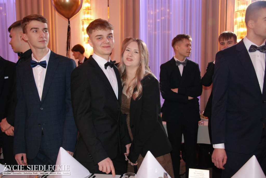 Studniówka w siedleckim \