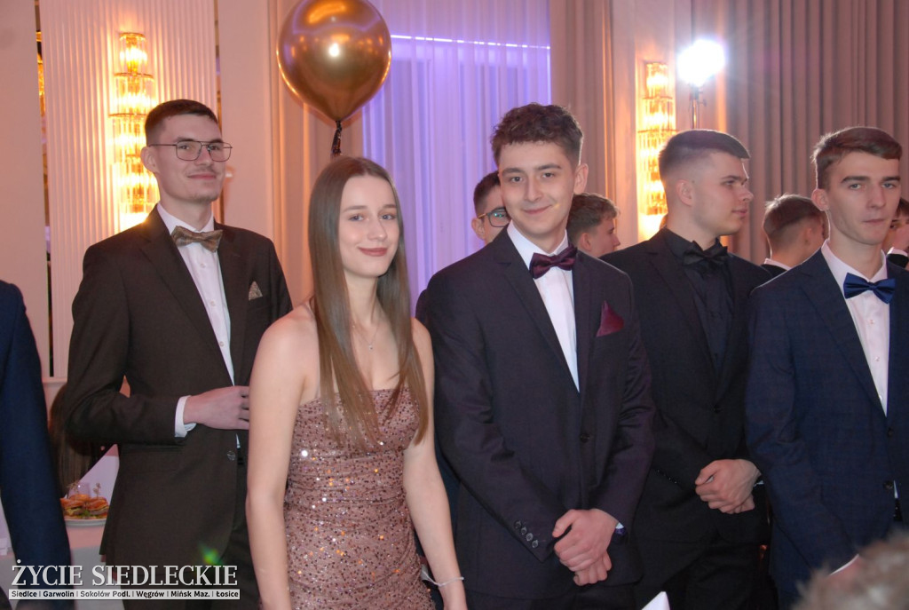 Studniówka w siedleckim \