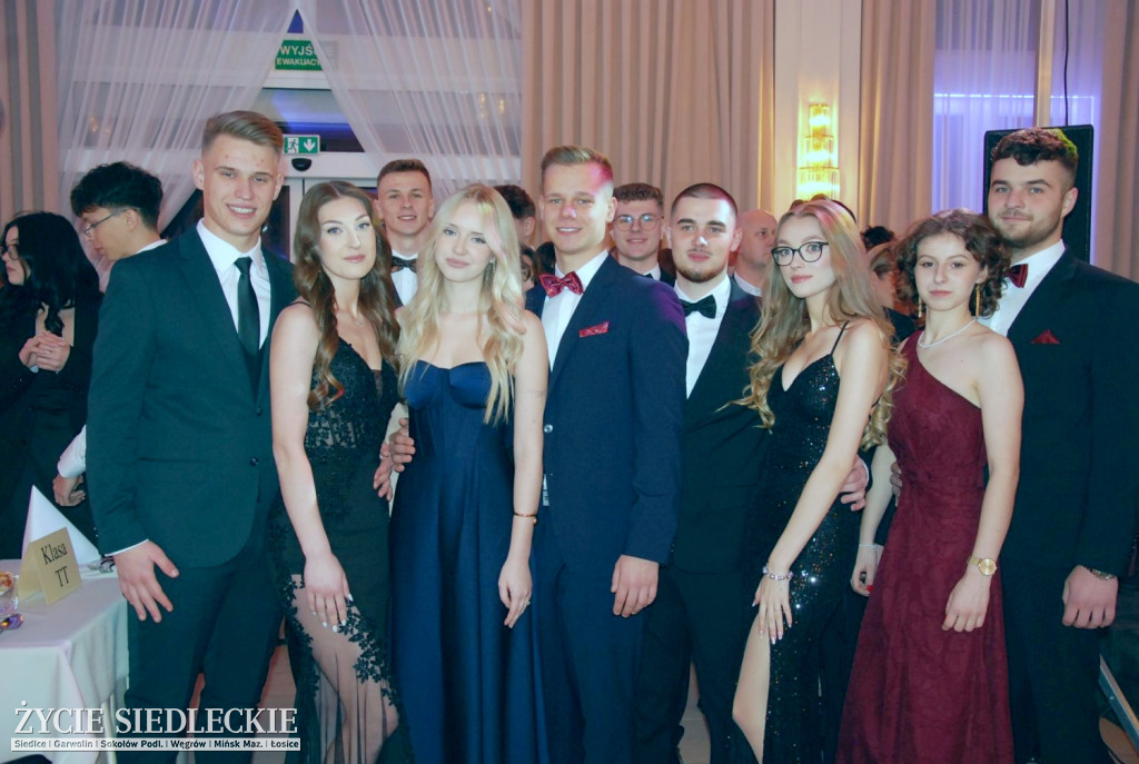 Studniówka w siedleckim \