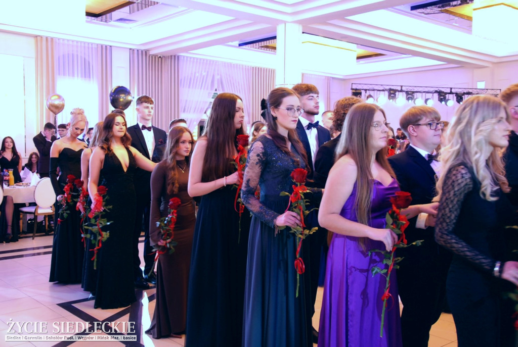 Studniówka w siedleckim \