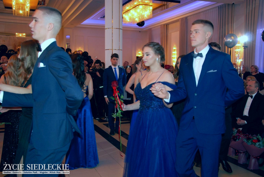 Studniówka w siedleckim \