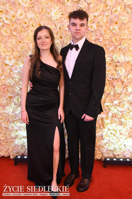 Studniówkowy bal maturzystów siedleckiej „Samochodówki”