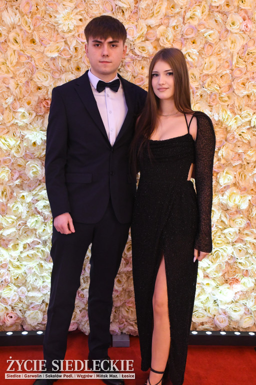 Studniówkowy bal maturzystów siedleckiej „Samochodówki”