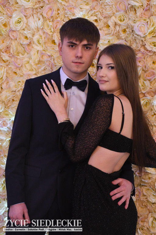 Studniówkowy bal maturzystów siedleckiej „Samochodówki”