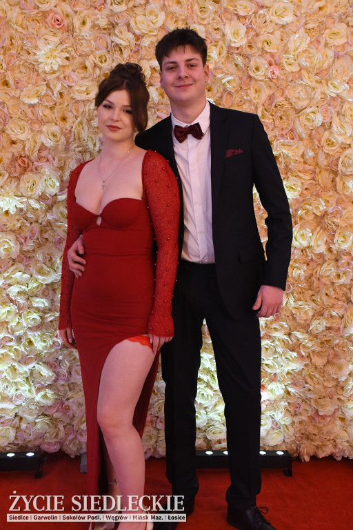 Studniówkowy bal maturzystów siedleckiej „Samochodówki”