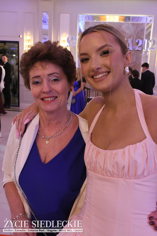 Studniówkowy bal maturzystów siedleckiej „Samochodówki”