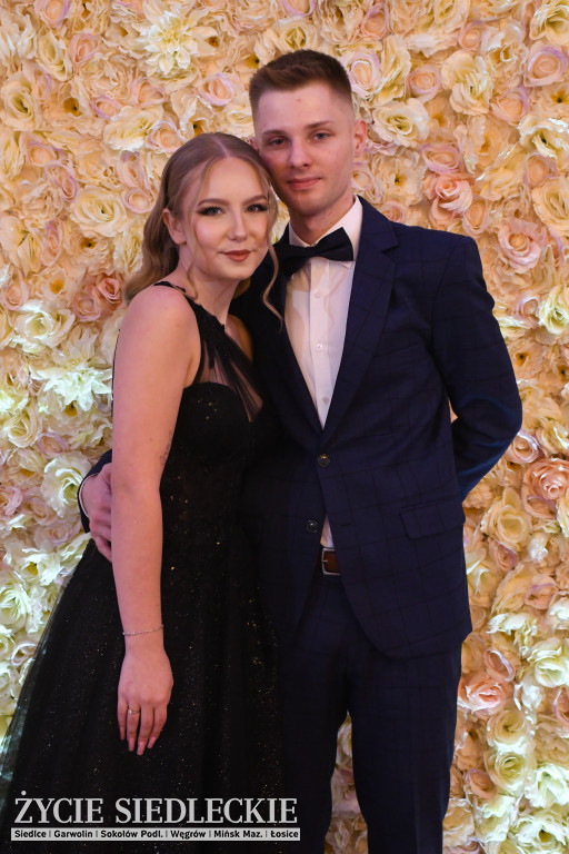 Studniówkowy bal maturzystów siedleckiej „Samochodówki”