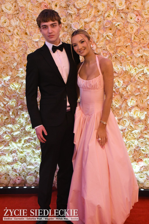 Studniówkowy bal maturzystów siedleckiej „Samochodówki”