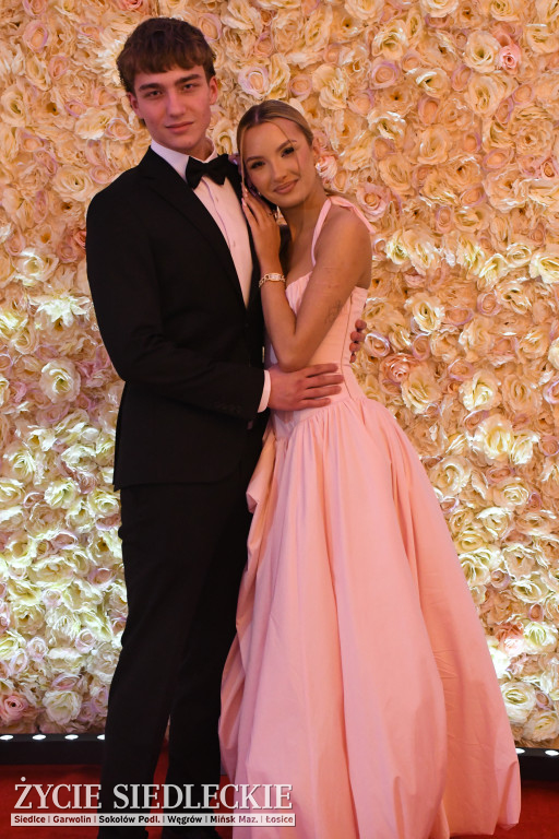 Studniówkowy bal maturzystów siedleckiej „Samochodówki”