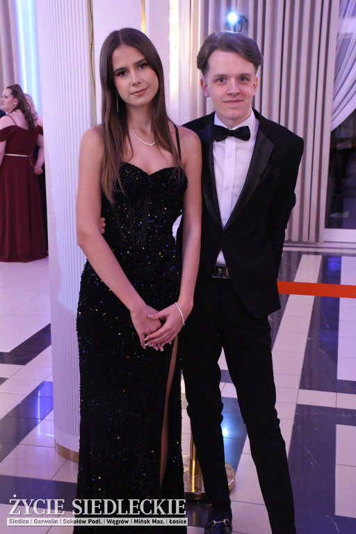 Studniówkowy bal maturzystów siedleckiej „Samochodówki”