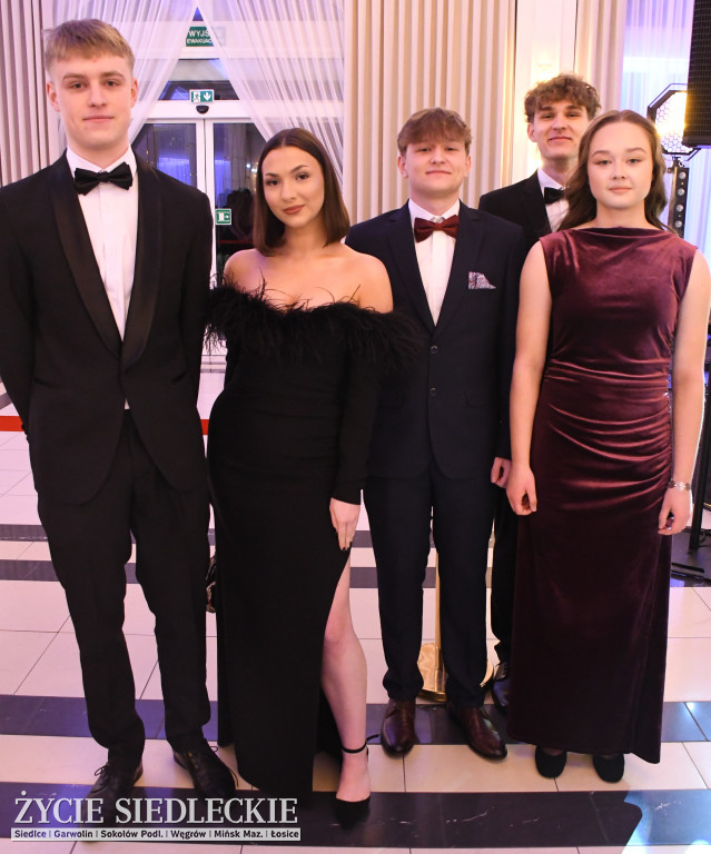 Studniówkowy bal maturzystów siedleckiej „Samochodówki”