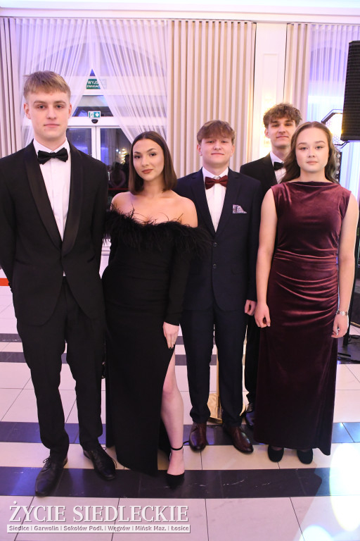 Studniówkowy bal maturzystów siedleckiej „Samochodówki”