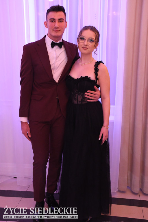 Studniówkowy bal maturzystów siedleckiej „Samochodówki”