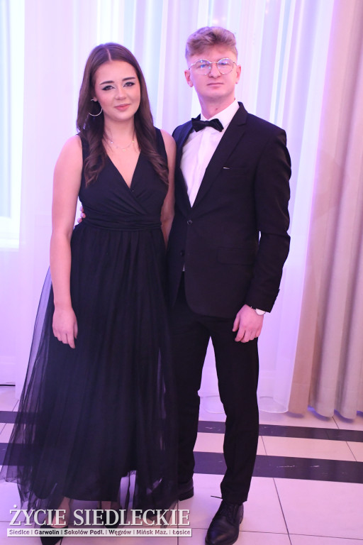 Studniówkowy bal maturzystów siedleckiej „Samochodówki”