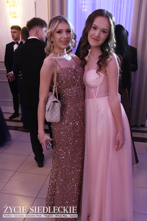 Studniówkowy bal maturzystów siedleckiej „Samochodówki”
