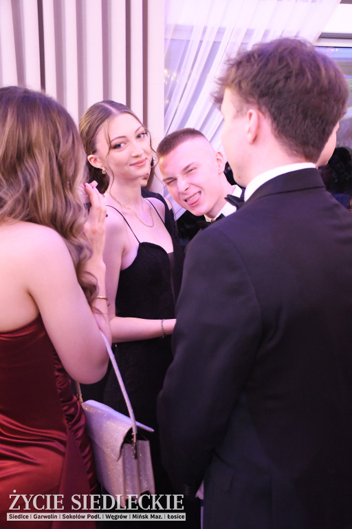 Studniówkowy bal maturzystów siedleckiej „Samochodówki”