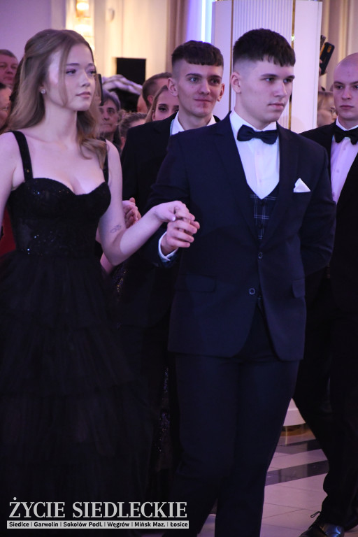 Studniówkowy bal maturzystów siedleckiej „Samochodówki”