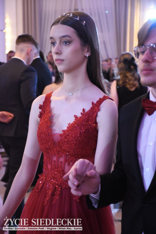 Studniówkowy bal maturzystów siedleckiej „Samochodówki”