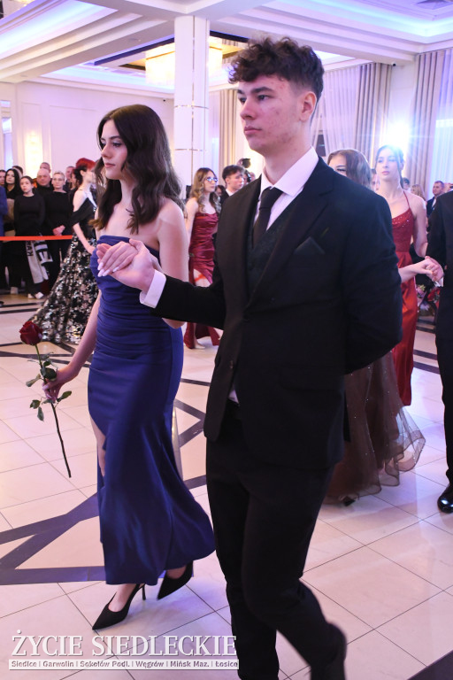 Studniówkowy bal maturzystów siedleckiej „Samochodówki”