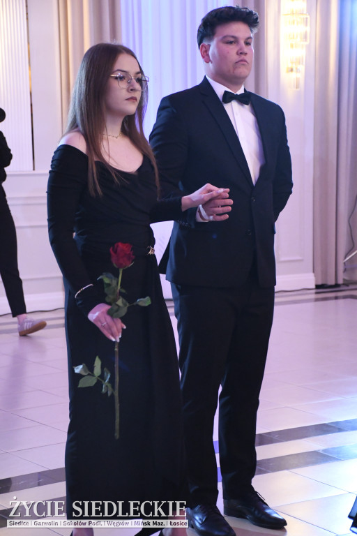 Studniówkowy bal maturzystów siedleckiej „Samochodówki”