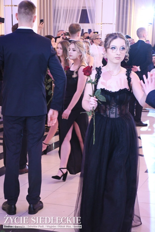 Studniówkowy bal maturzystów siedleckiej „Samochodówki”