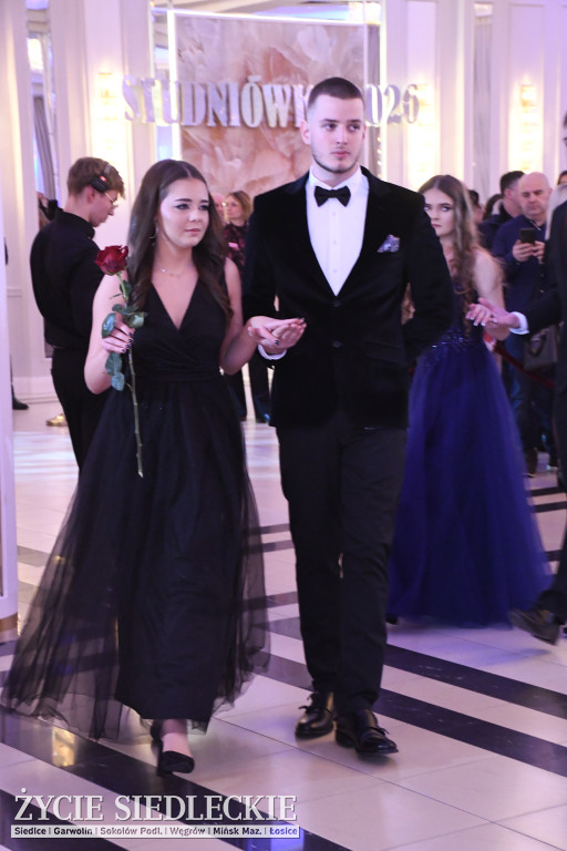 Studniówkowy bal maturzystów siedleckiej „Samochodówki”