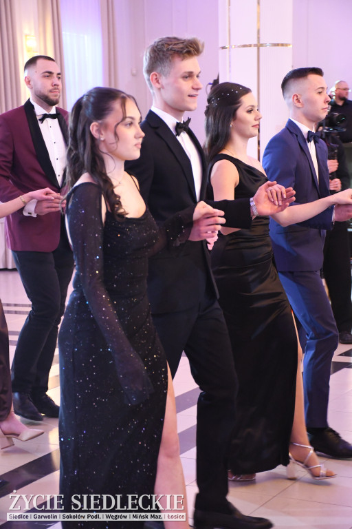 Studniówkowy bal maturzystów siedleckiej „Samochodówki”