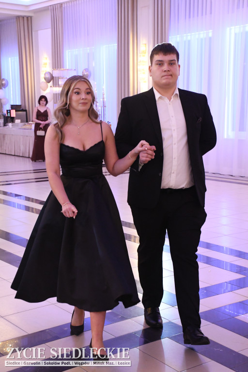 Studniówkowy bal maturzystów siedleckiej „Samochodówki”