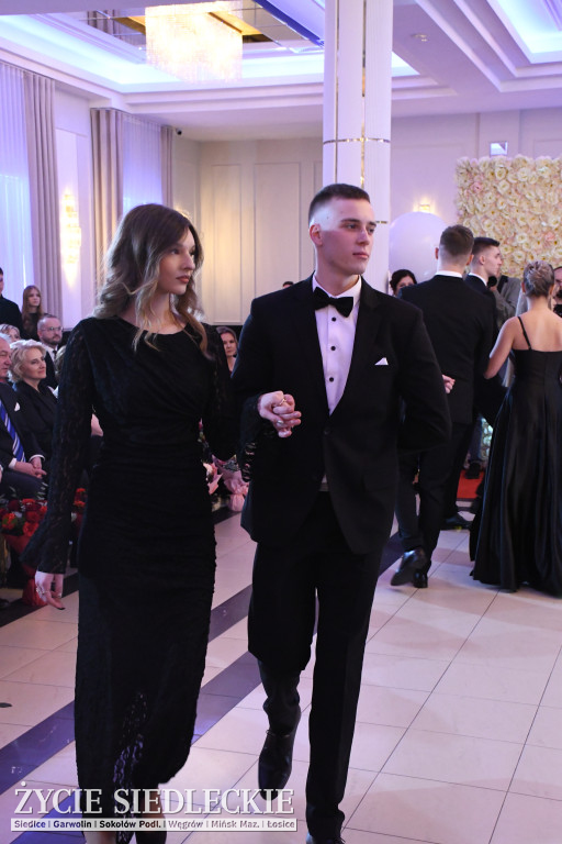 Studniówkowy bal maturzystów siedleckiej „Samochodówki”