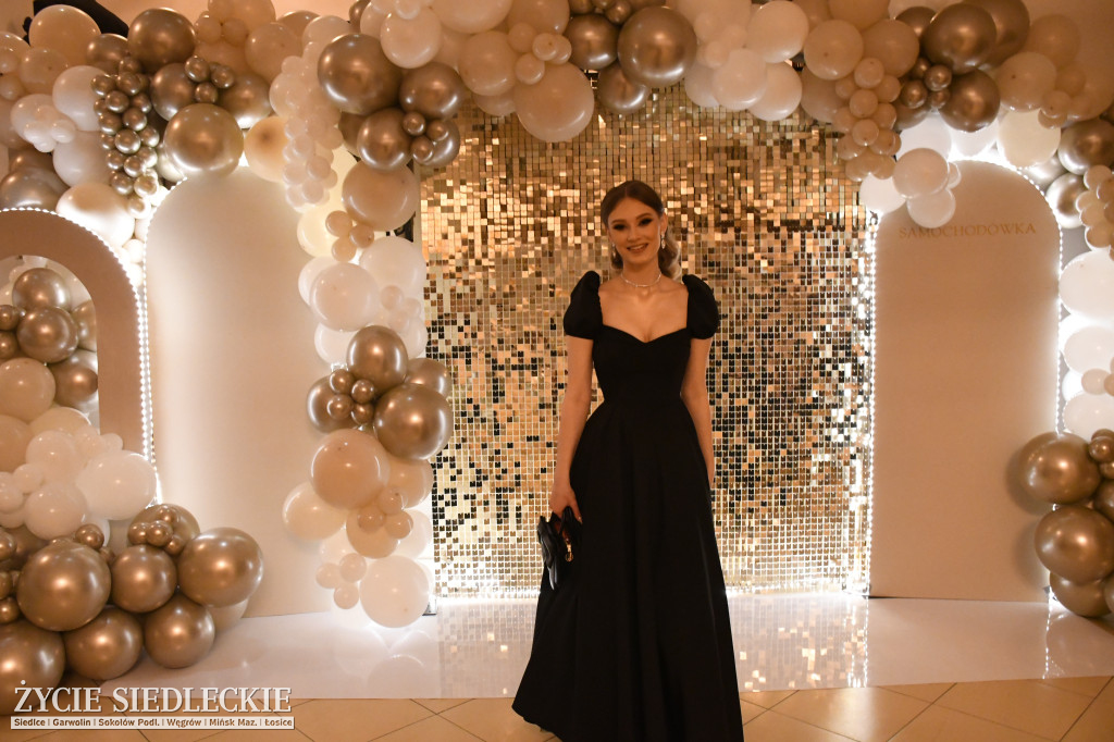 Studniówkowy bal maturzystów siedleckiej „Samochodówki”