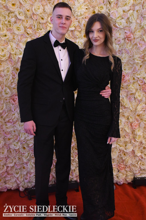 Studniówkowy bal maturzystów siedleckiej „Samochodówki”