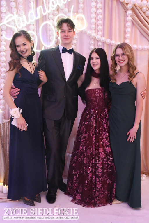 Studniówkowa noc „Królówki”