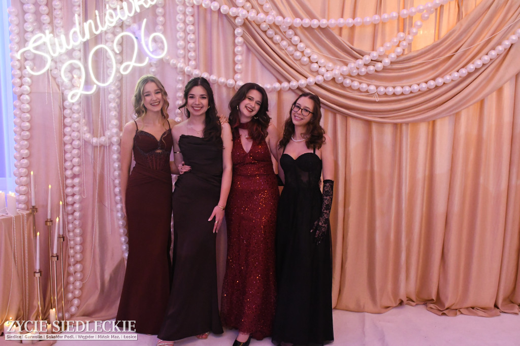 Studniówkowa noc „Królówki”