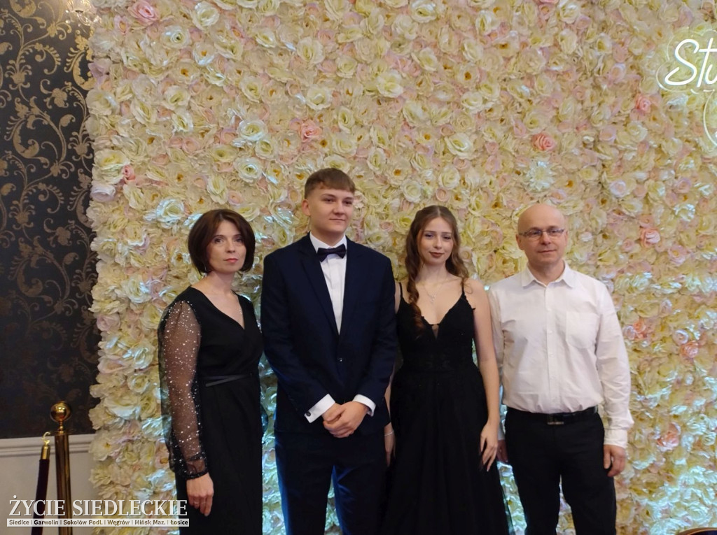 Studniówka w siedleckim \