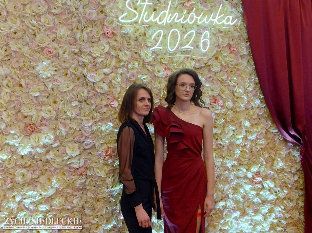 Studniówka w siedleckim \