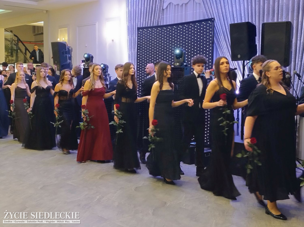 Studniówka w siedleckim \