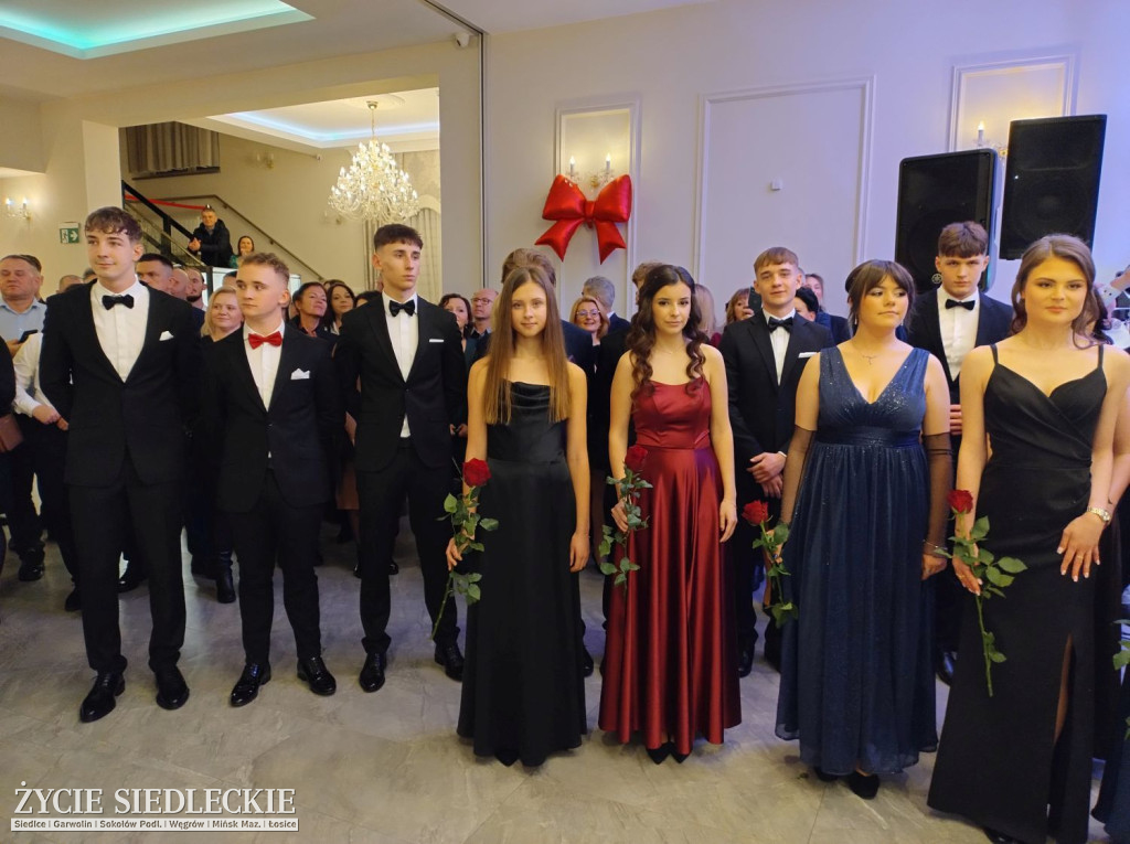 Studniówka w siedleckim \