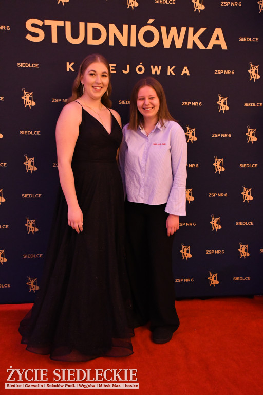 Studniówkowa noc siedleckiej ,,KOLEJÓWKI\