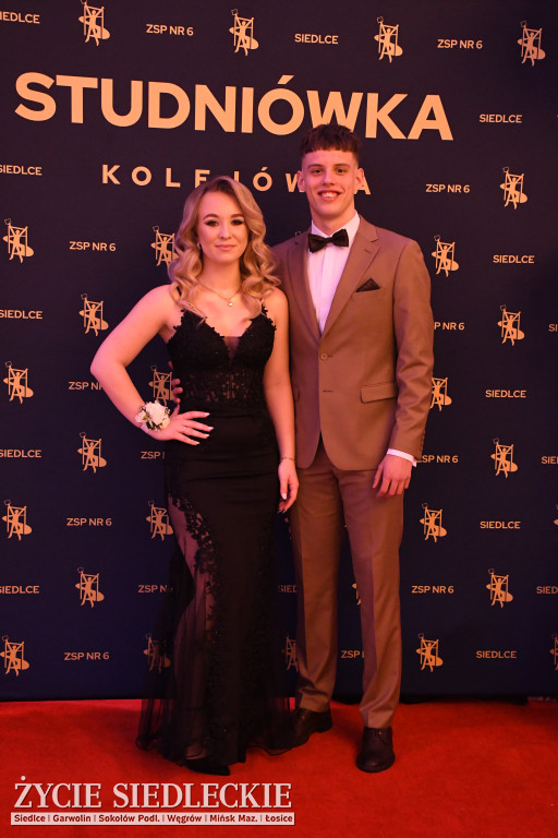 Studniówkowa noc siedleckiej ,,KOLEJÓWKI\