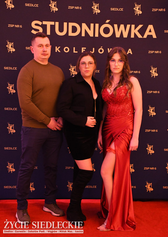 Studniówkowa noc siedleckiej ,,KOLEJÓWKI\