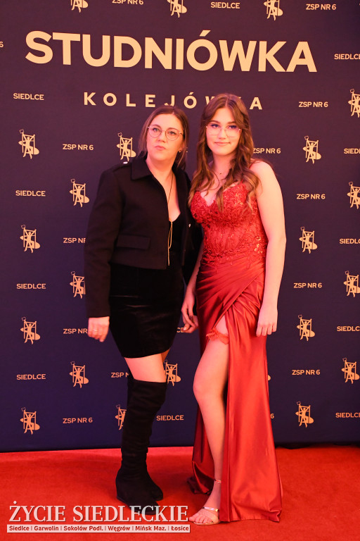 Studniówkowa noc siedleckiej ,,KOLEJÓWKI\