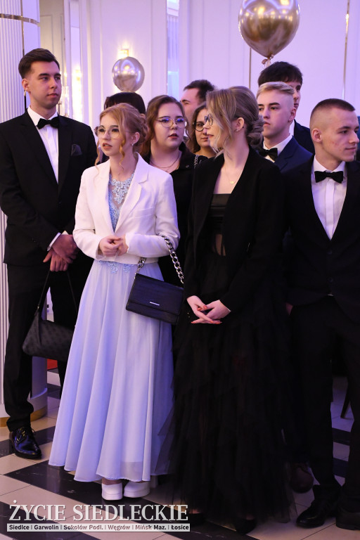 Studniówkowa noc siedleckiej ,,KOLEJÓWKI\