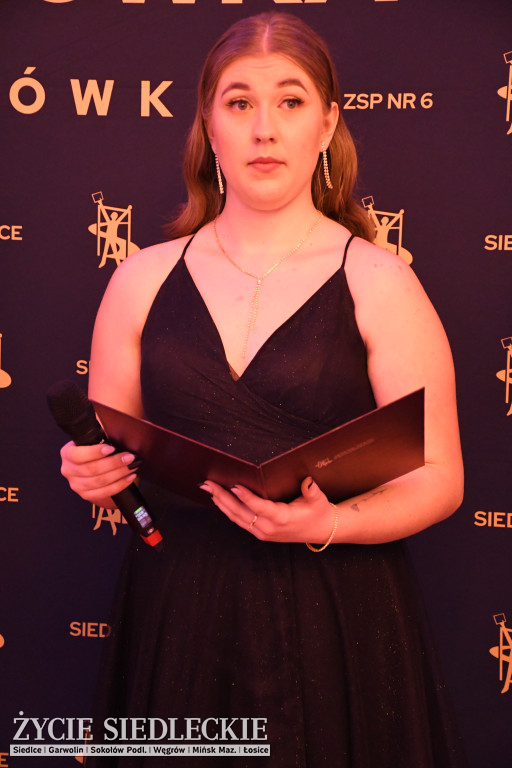 Studniówkowa noc siedleckiej ,,KOLEJÓWKI\