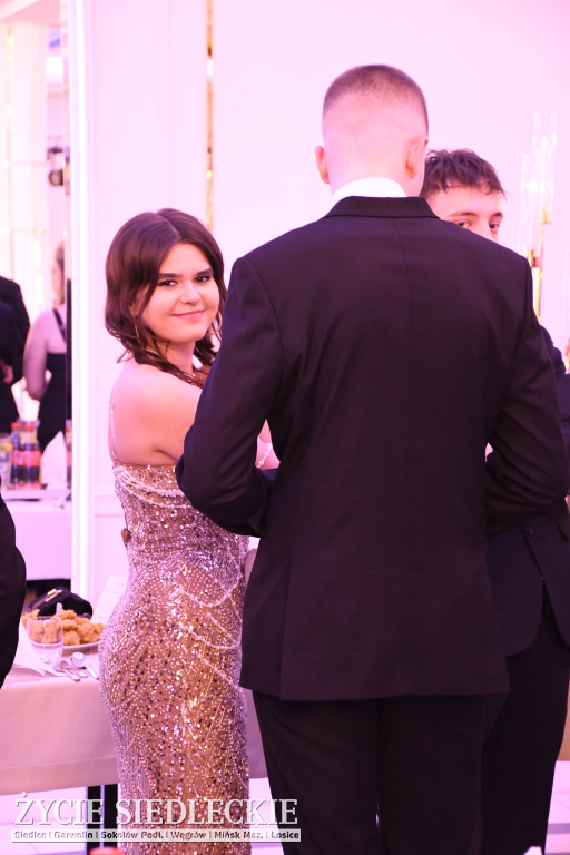 Studniówkowa noc siedleckiej ,,KOLEJÓWKI\